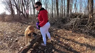 Yoga pants booty spread