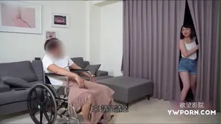 Chinese Cute Model Blowjob In Hotel