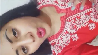 Indian Desi Girl's First Time: Tight Pussy Experience With Beautiful Innocence