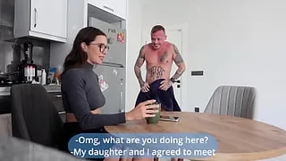 I won't tell my step daughter if you lick my pussy!