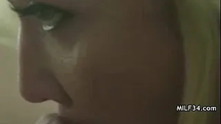 Nasty sexy mom