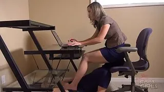 Secretary Face chair
