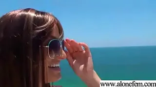 Amateur Sexy Girls Toying And Masturbating vid-08