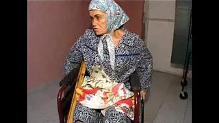 Granny Effie vs 3 Bad Guys