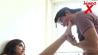 he works in quarantine and his secretary wants to fuck him, he takes advantage of the situation and fucks her very hard MUNDOXXX.COM
