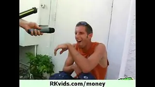 What can do a chick for money 28