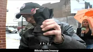 Wanna do sex for money 4