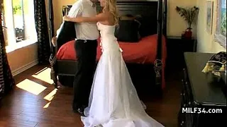 Hot Cougar Blows a Big Dick