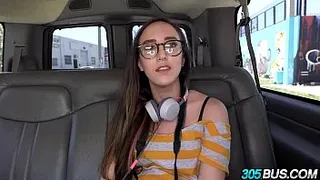 Amateur with glasses gets fucked 305Bus 2.2