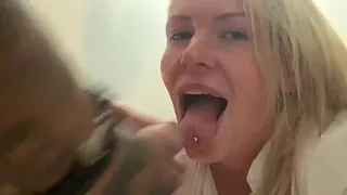 Explicit Selfie Sharing