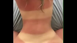 Camila is a VIP escort from Bogotá, she promises me pleasure and to comply she smashes her buttocks while she fucks as a doggy