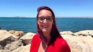 Léa, a hot Marseille girl who loves big cocks