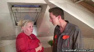 Fixing the machine - fucking the busty granny