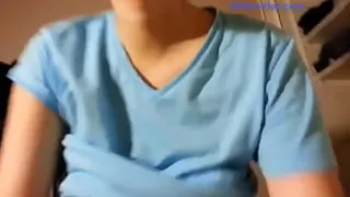 New Vietnamese sex clip – Beautiful pampers her husband