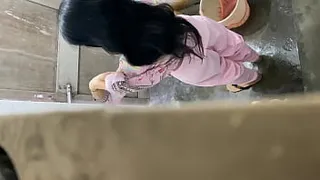 Bhabhi take shawer full nude in bathroom