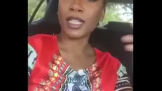 Ebony play with her pussy in public