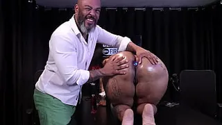 Mama, sit or pass, the men she defined, measured the hot brunette's ass, and needs to go to therapy because... - Marcelly Melo (WATCH ON: SHEER/RED)