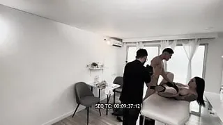 Juan Bustos VOYEUR #02 Zamantha Lopez & Ray Dimarco - Behind the Porn