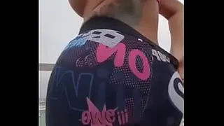 hot showing off