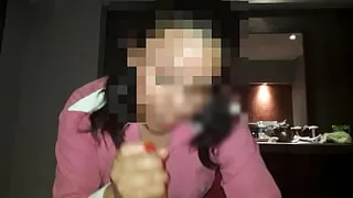 My girlfriend sucks me off