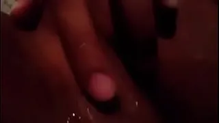 Pussy squirting black babe