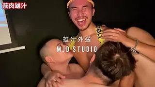 Muscle Juice, Sauna, Darkroom, Group Sex Party
