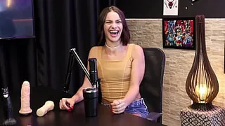 She's starting to get into Swing, and in porn she does what feels good, and the limit is... - Debora Andrade Official