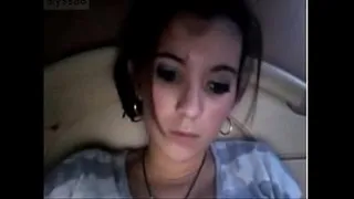 Bruninha 18 years old masturbating