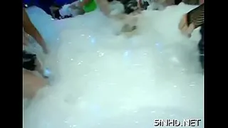 Earrth shattering orgasms with glamorous sweethearts and hunks