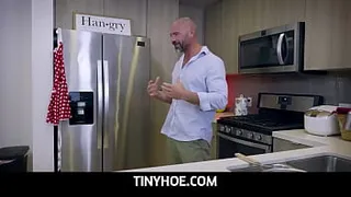 TinyHoe - Charles Dera is angry for his late package delivery, petite mail carrier Minxx Marley charmingly gets her way to Charles by riding his dick