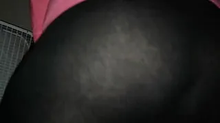 Big butt chick twerking