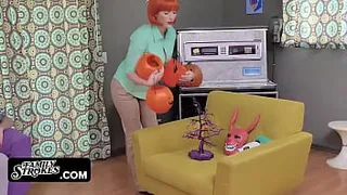 Peter Griffin Takes Stepdaughter Meg Griffin's Virginity - StepFamily Guy Porn Parody