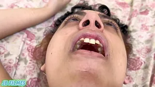 I FUCKED THE CHAMBERMAID'S ASS AND SHE LOVED IT