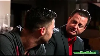 Sexy masseuse gives pleasure to client 08
