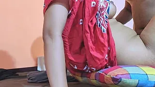 Shy Married Woman Fucks Food Delivery Guy