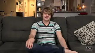 Twink Robin Moore Fucks His Ass With His Favorite Dildo
