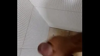 PERFECT HANDJOB WITH CUMSHOT FROM THE HOT DARK GUY!