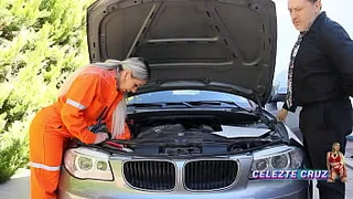The guy I went to fix the car, he was crazy and when he discovers my broken overalls he gets hot and fucks me on top of the car