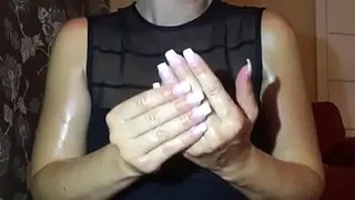 oil hnds boobs body
