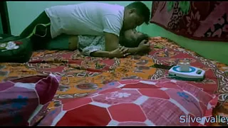 Desi Indian girls secret sex going viral !!!