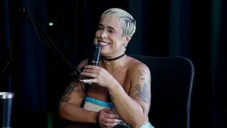 There's a mixed audience, she's a MILF, she got a blowjob and has been very angry, so she chooses her battles - Just Joana (WATCH ON: SHEER/RED)