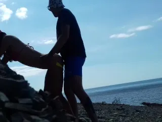 Public Beach Outdoor Doggy - Real Amateur Action