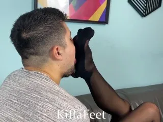 Kiffa in Foot Worship - Worship Nylons & Cuban Heels