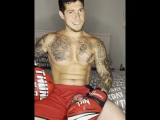 Pro Boxer's Big Cumshot 😈😉