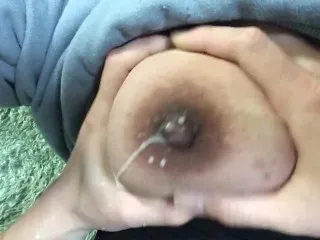 魚水射精! 初出荒野の素人DM女
