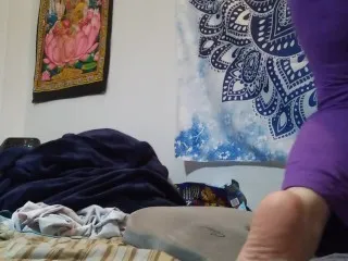 PAWG flaunts bouncy booty in purple tights - Onlyfans video