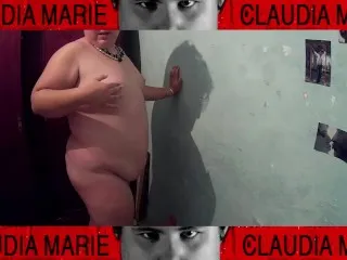 Fucking Big Girl Against Wardrobe - Hardcore