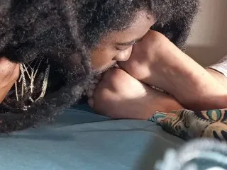 SouthernSoles Ebony Feet Sniff Fetish