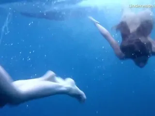 Hot Girls Swim Underwater in Tenerife