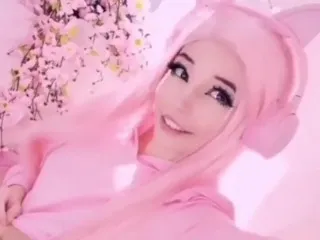 Belle Delphine: Deepthroat Masturbation Leaked Onlyfans